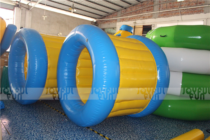 Factory cheap price inflatable roller wheel inflatable funny game for kids and adults water toy JFRL-01-2.JPG