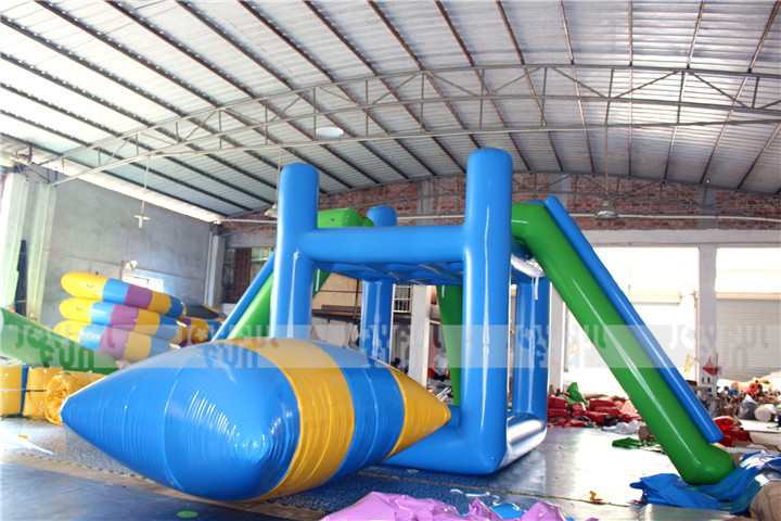 Inflatable Water Island