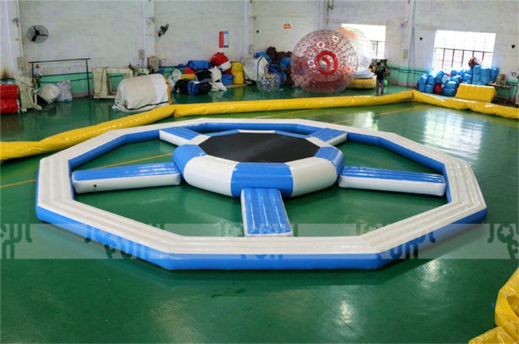 Inflatable Water Island