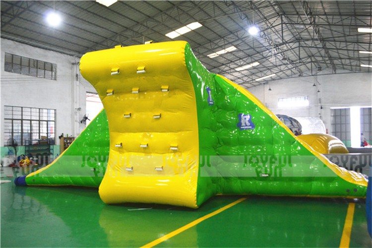 Inflatable Water Slide