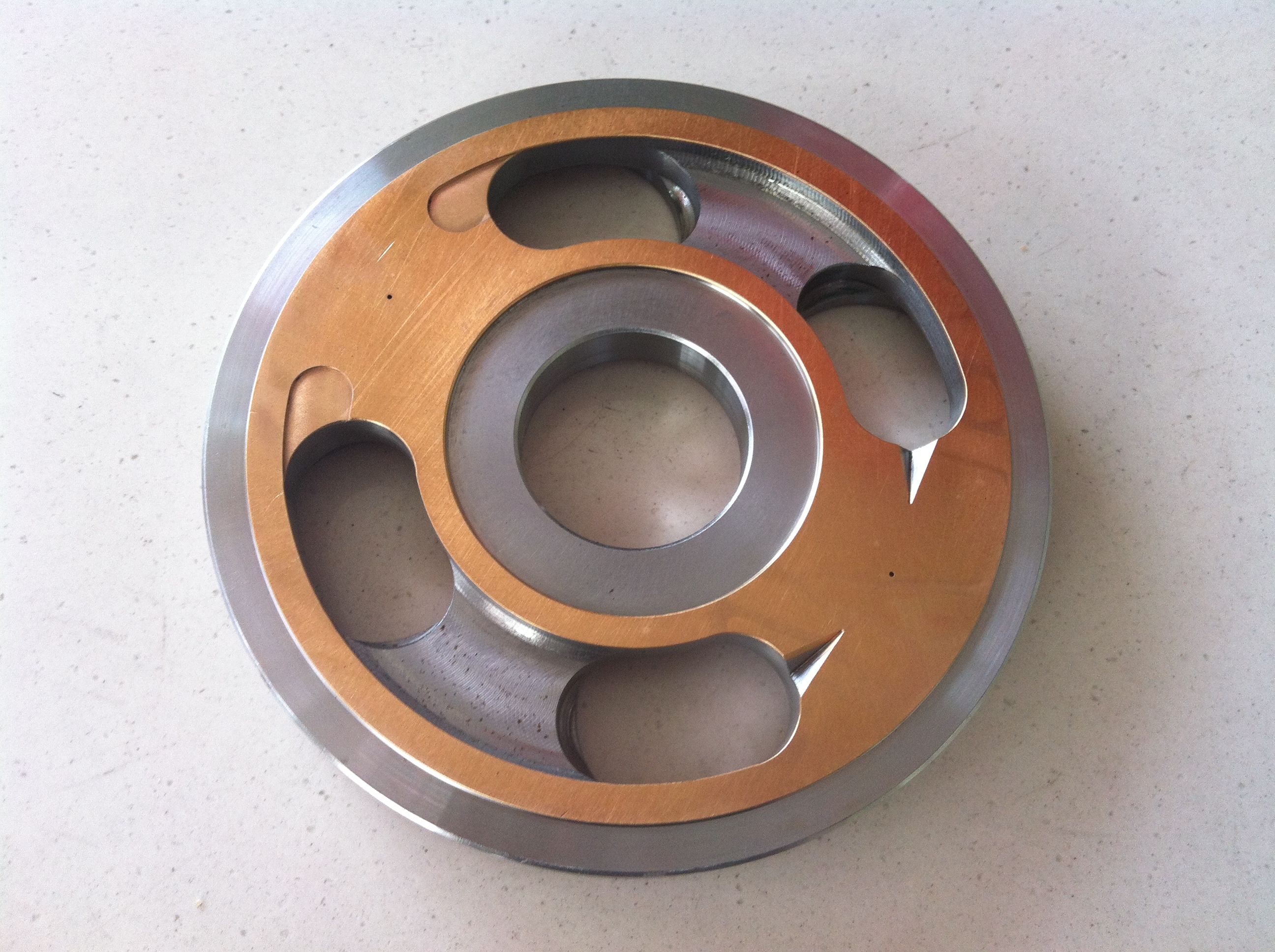 SG08-SH240.jpg