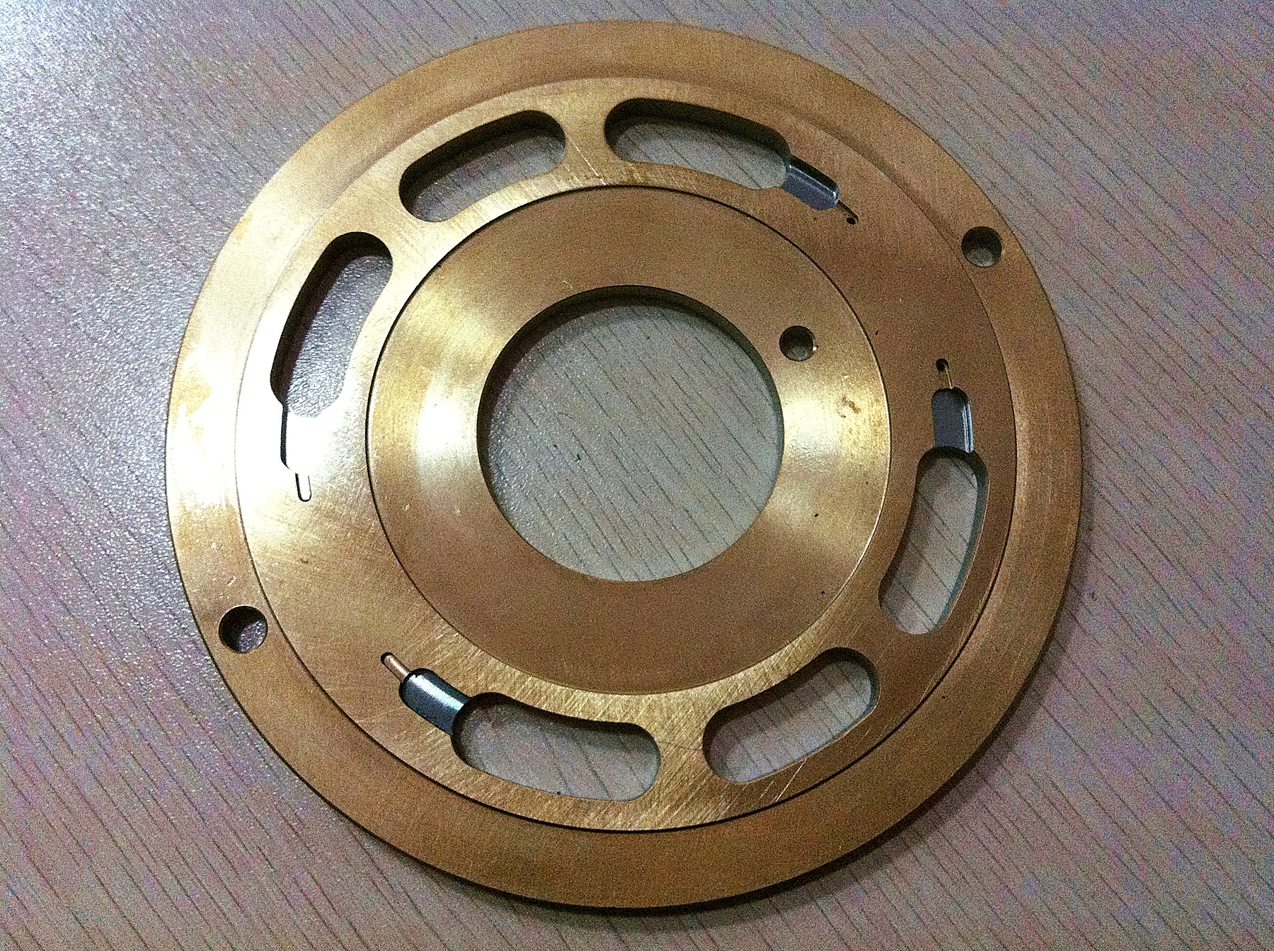 R215-7`..jpg