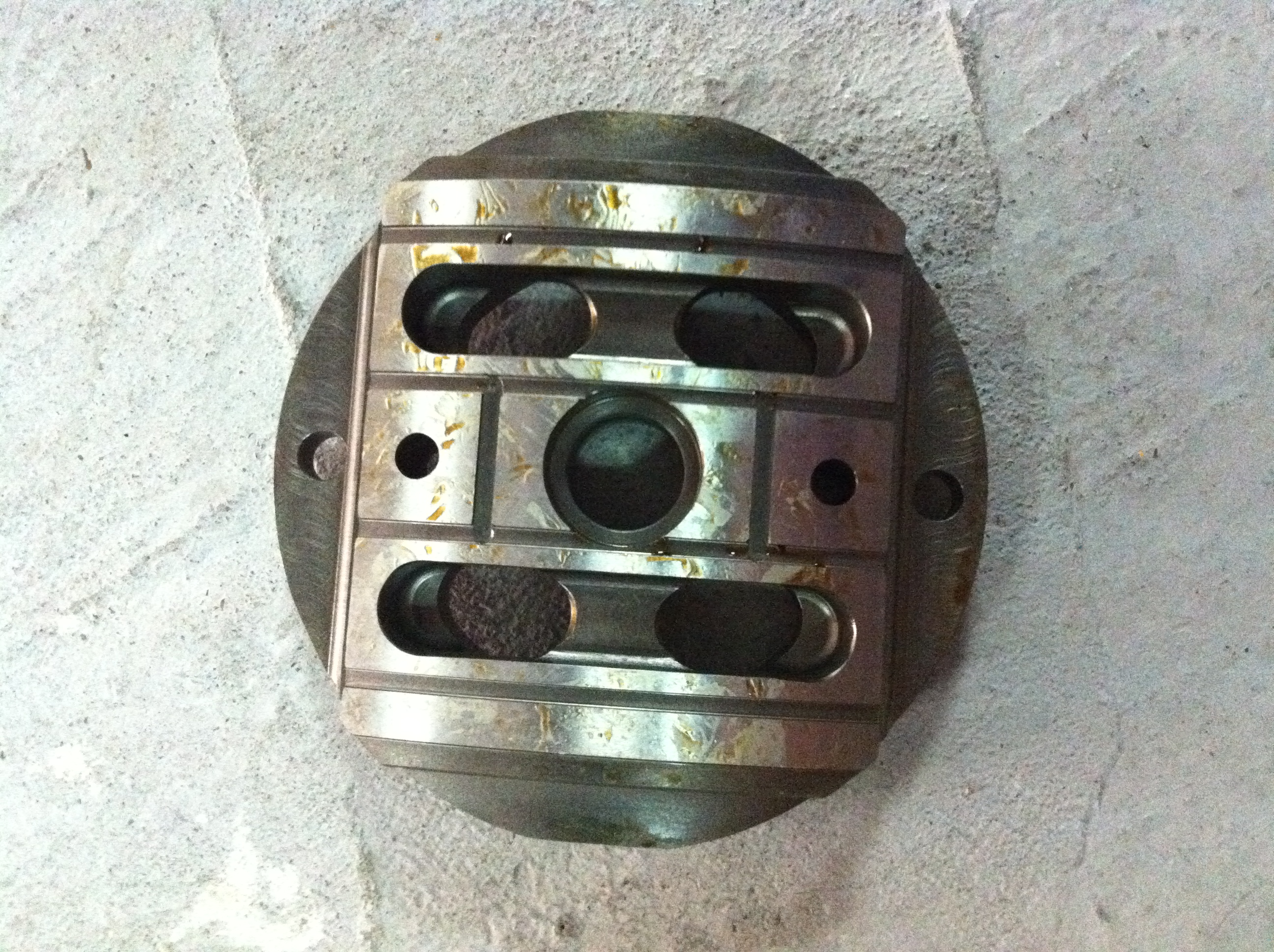 HMGF57().jpg