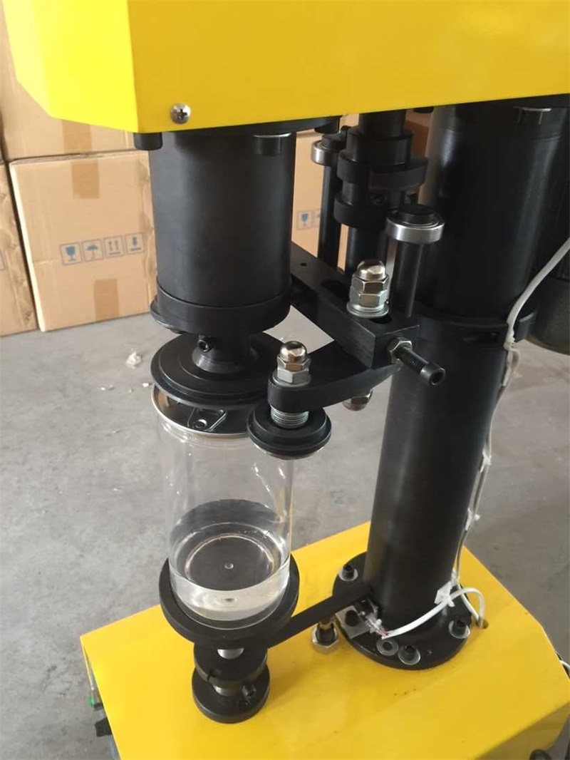 TDFJ-160 Can Sealing Machine2.jpg