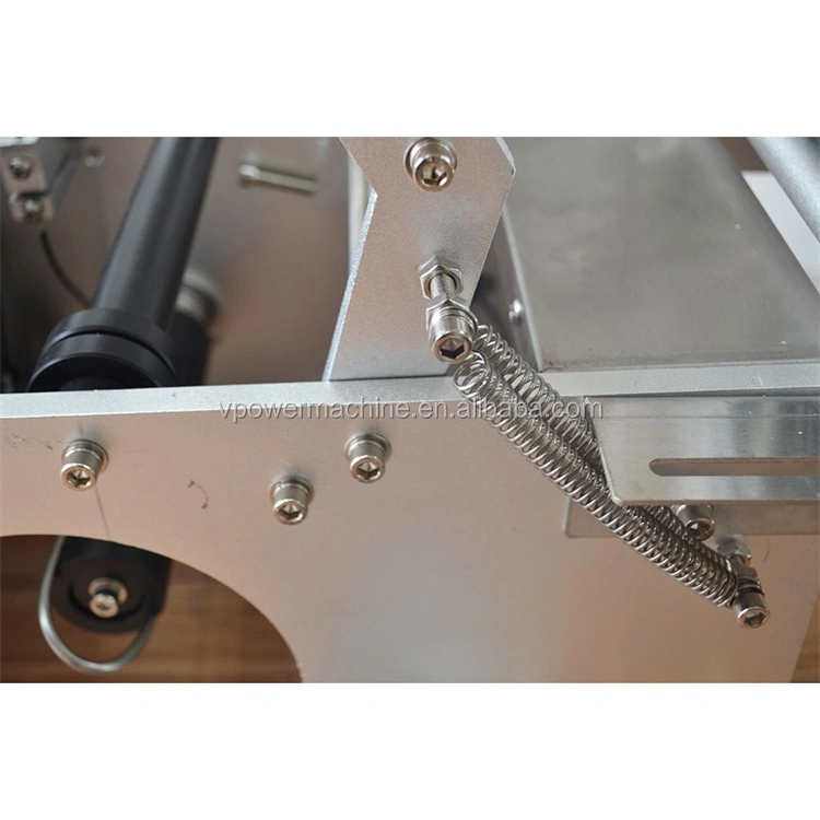 Round Labeling Machine with Code Printer8.jpg
