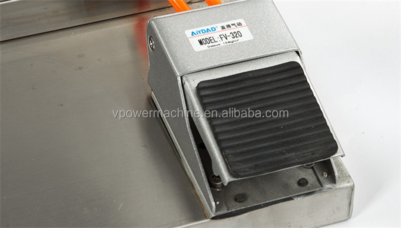 Vertical pneumatic fluid filling machine11.jpg