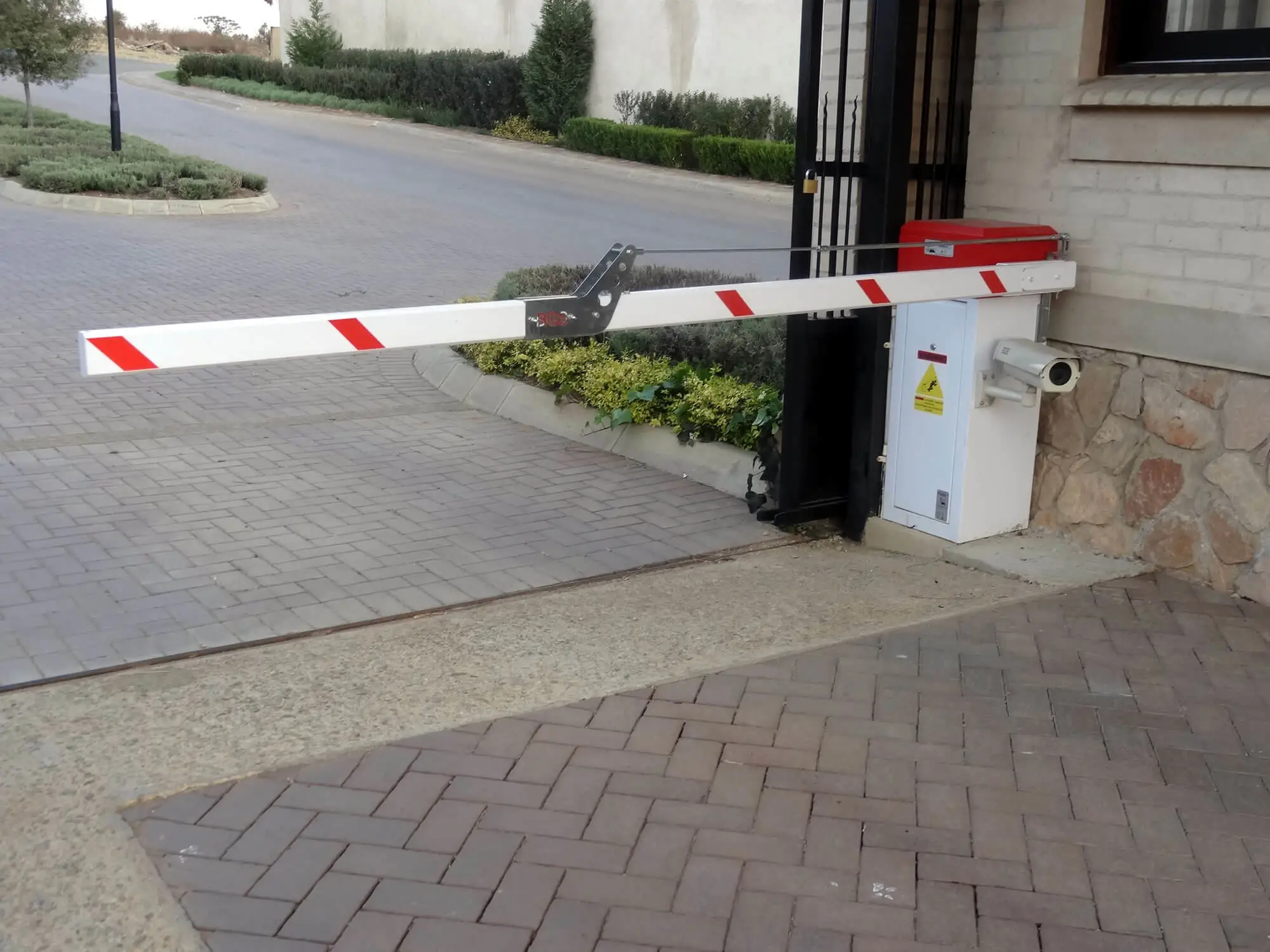 barrier-gates.jpg
