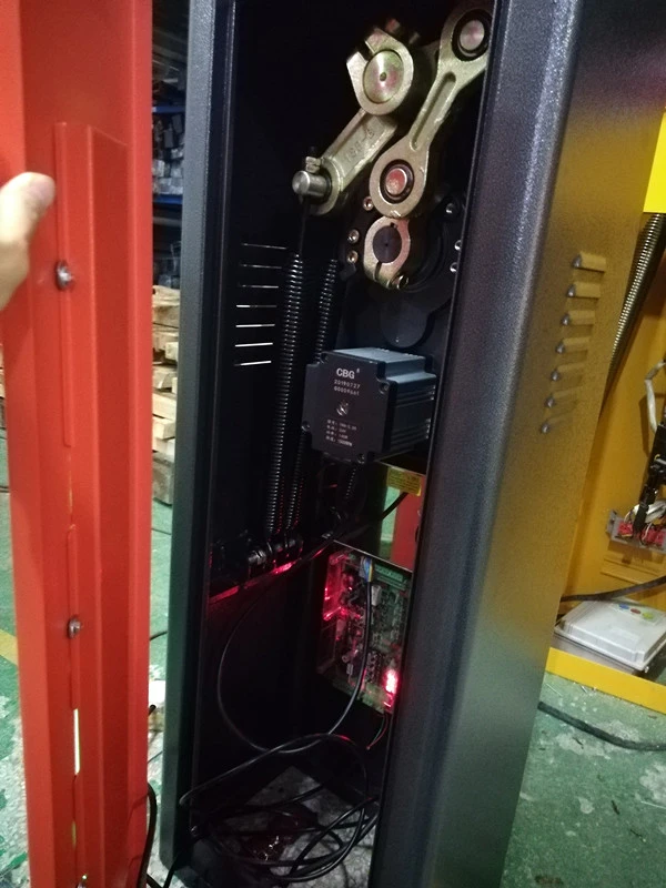 boom barrier inner view.jpg