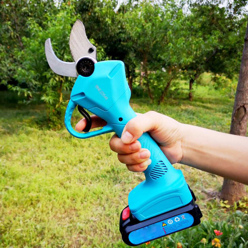 Pruners (7).jpg