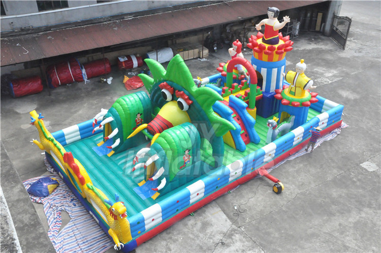 inflatable fun city02.jpg