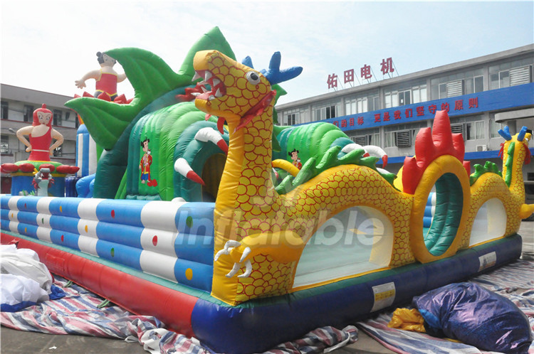 inflatable fun city04.jpg