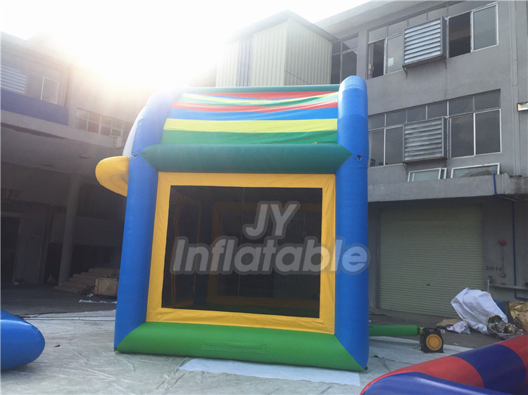 bounce house03.jpg