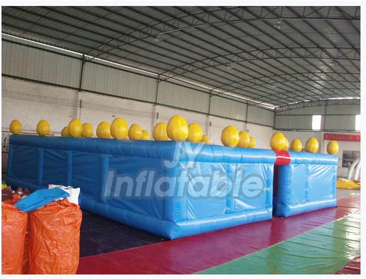 inflatable castle maze4.jpg
