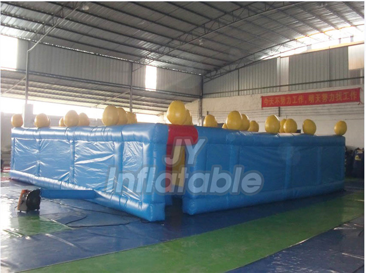 inflatable castle maze0.jpg