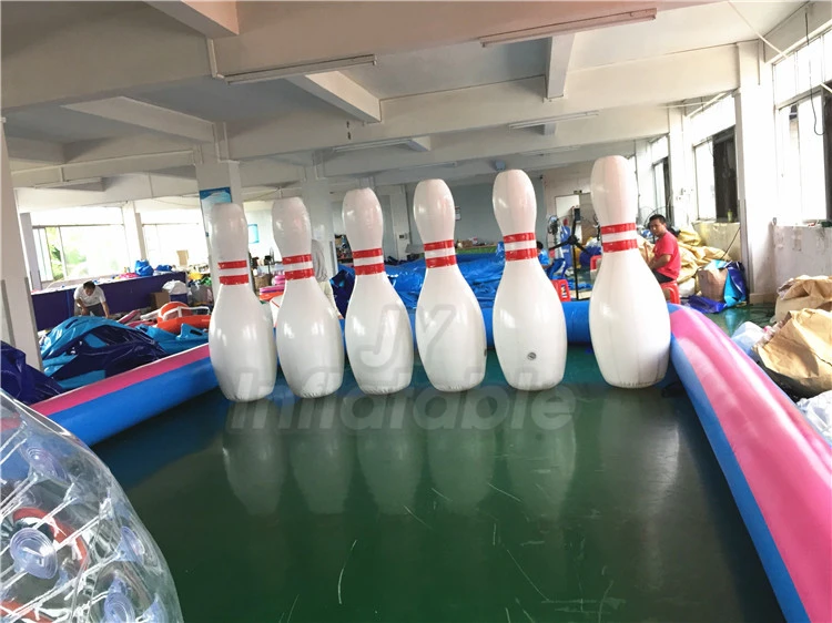 inflatable bowling game01.jpg