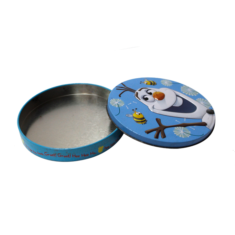 With a secure lid and durable build, these tin cans safeguard cakes from dust and humidity. Their simple design suits any kitchen, making them great for both everyday use and special occasions, ensuring cakes stay delicious