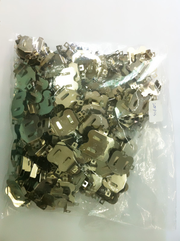 CR2450 Battery holder 01