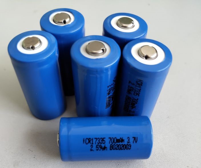 ICR17335 700mAh 3.7v