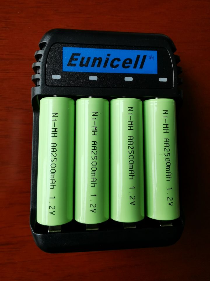 AA NIMH charger_1