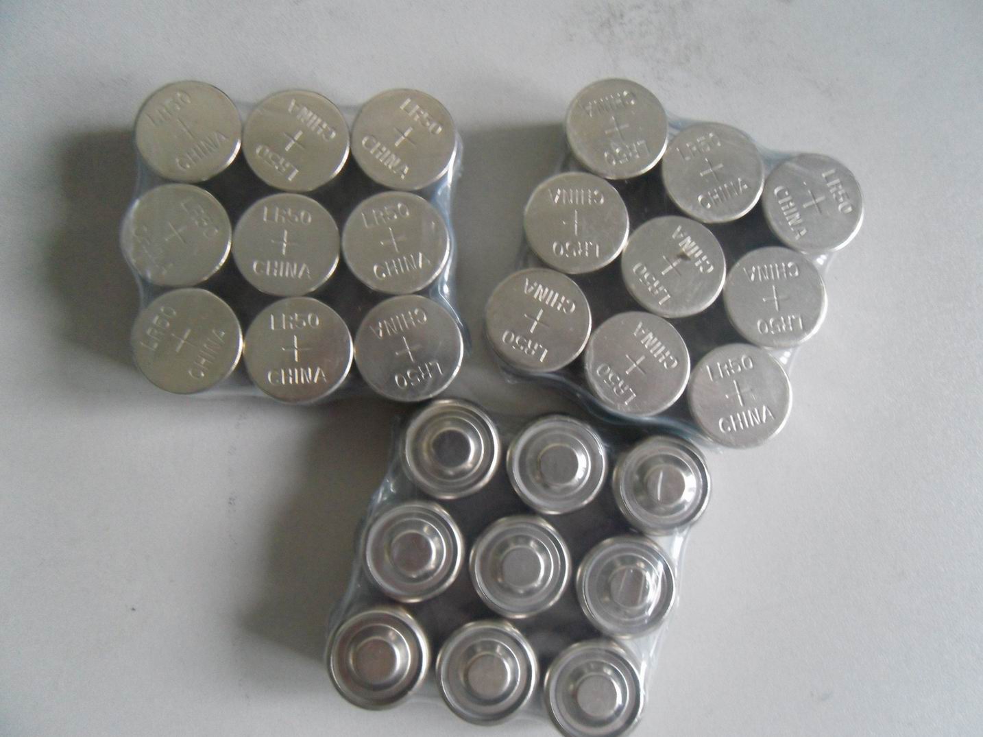 LR50 battery 2012.10.11.JPG