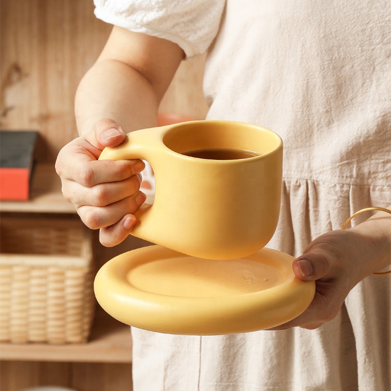 Chubby tea cup set manufacturer