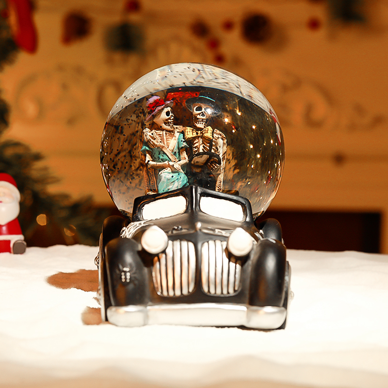 Ghost Wedding Halloween Snow Globe Manufacturer