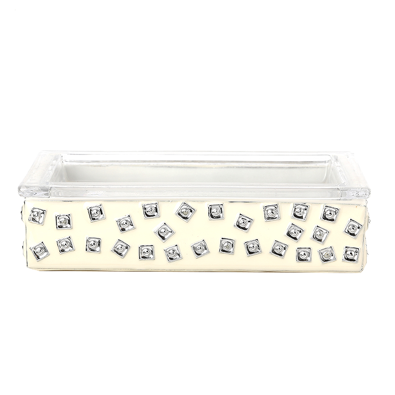 Resin Cleaning and Care Accessories Manufacturer