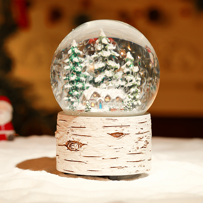 Resin Christmas Snow Globe Manufacturer