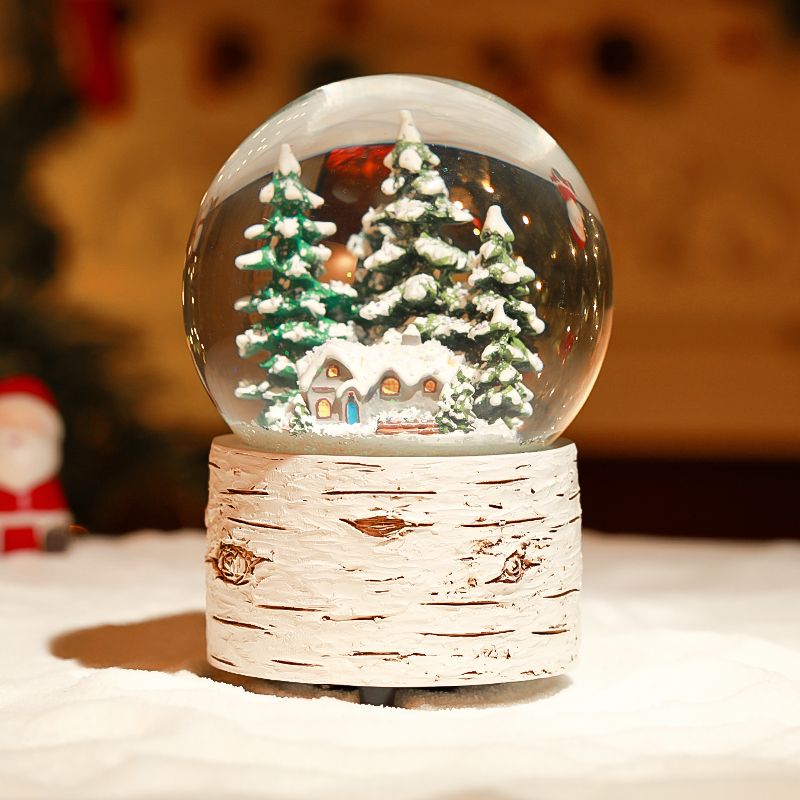 Resin Christmas Snow Globe Manufacturer