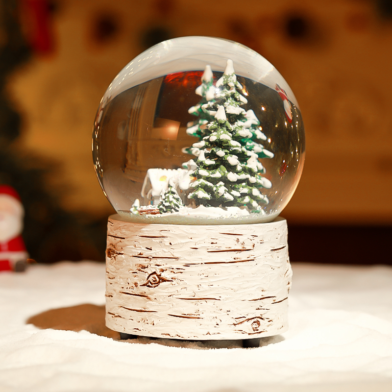 Resin Christmas Snow Globe Manufacturer