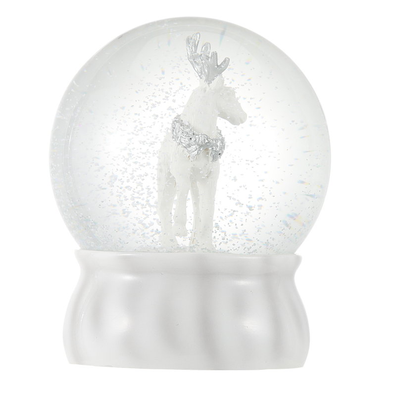 Resin Deer Crystal Ball Manufacturer