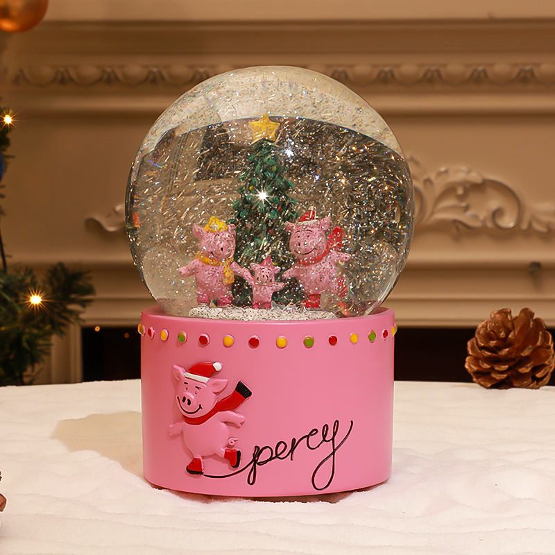Resin Pig Snow Dancer Globe Manufacturer
