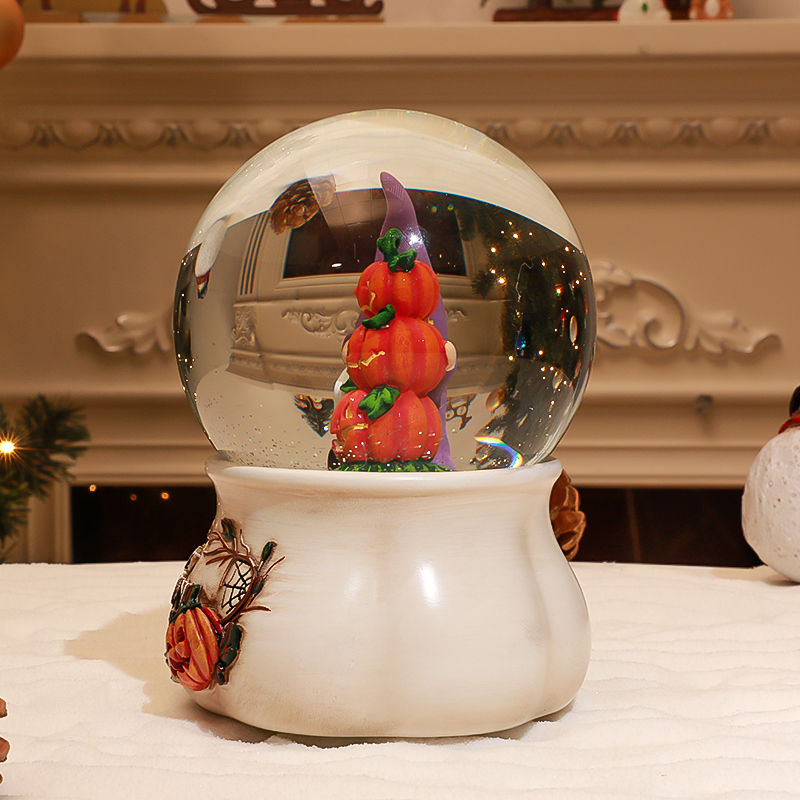 Halloween Pumpkin Dancer Snow Globe Manufacturer