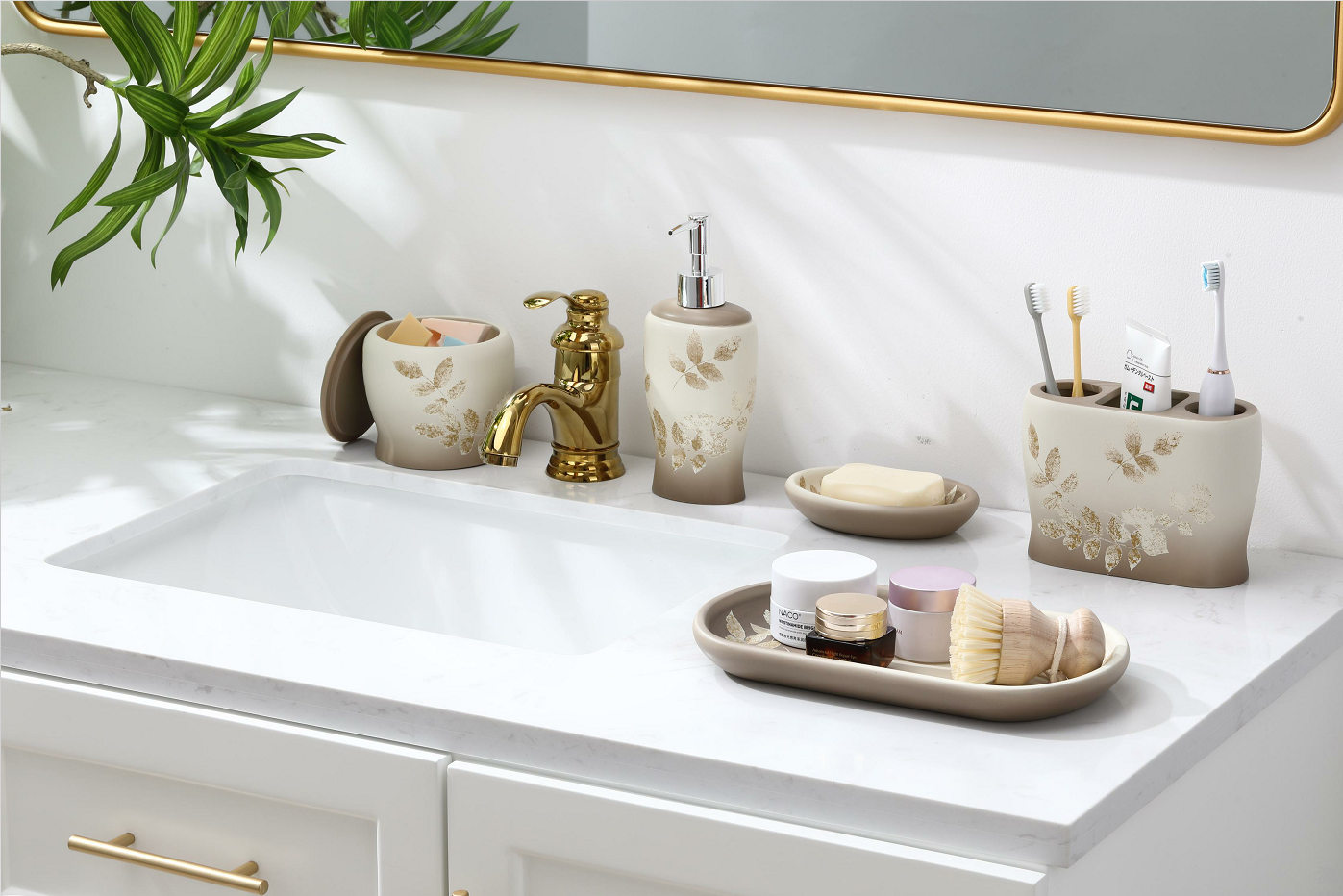 Leaf Pattern Resin Bathroom Accessories Manufacturer