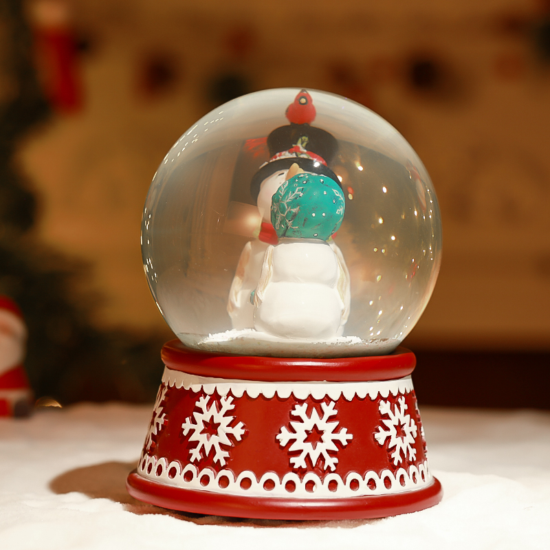 Resin Snowman Crystal Ball Manufacturer