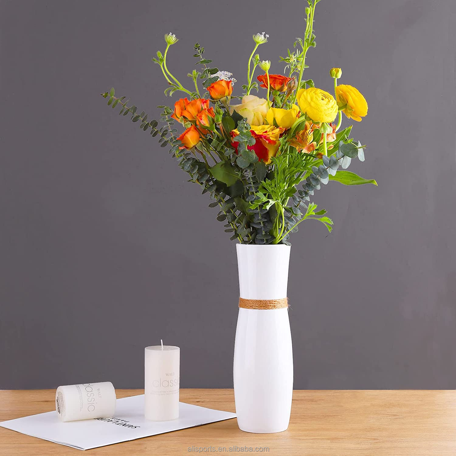 Modern Elegant Flower Vase manufacturer