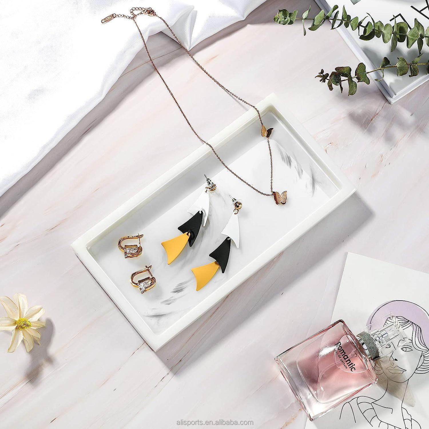 Marble White Perfume Organizer manufacturer