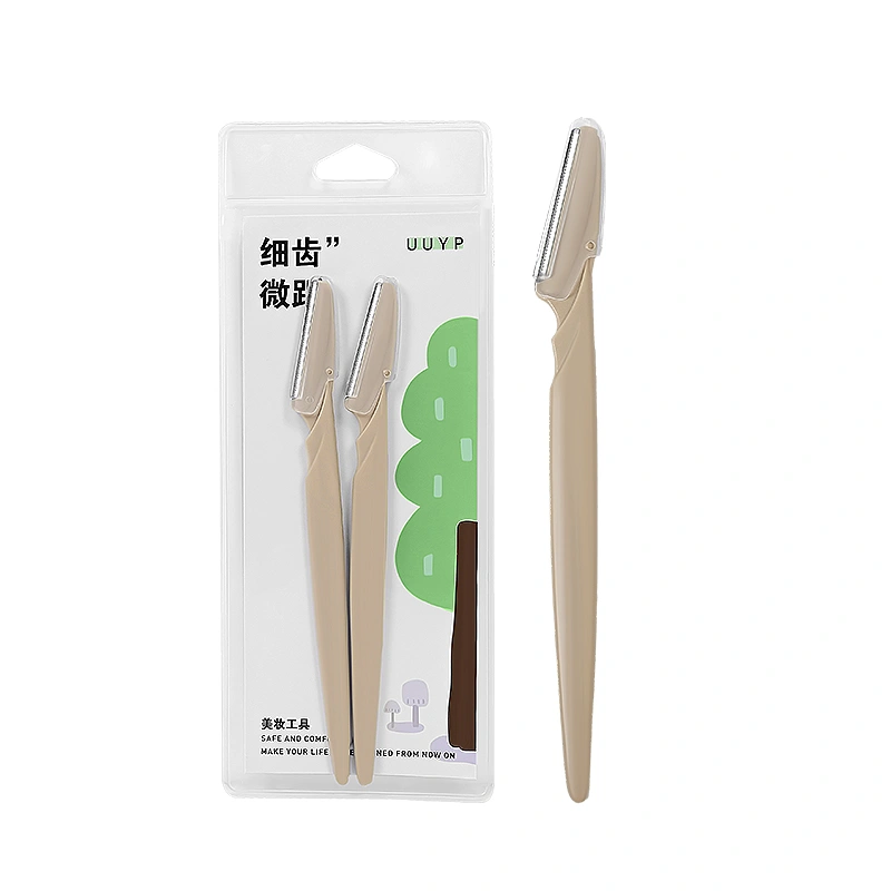 eyebrow trimmer