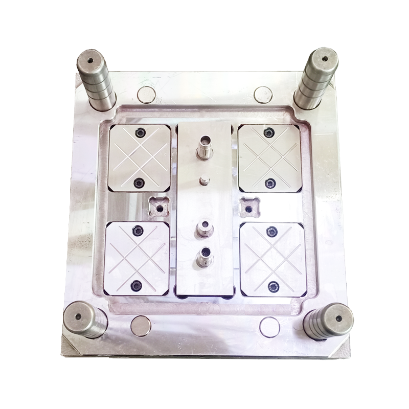 Small Run Injection Molding: Produces functional plastic parts in low volumes using rapid aluminum or soft steel tooling.Ideal for prototypes, market testing, niche products, and bridge manufacturing before full-scale commitment.