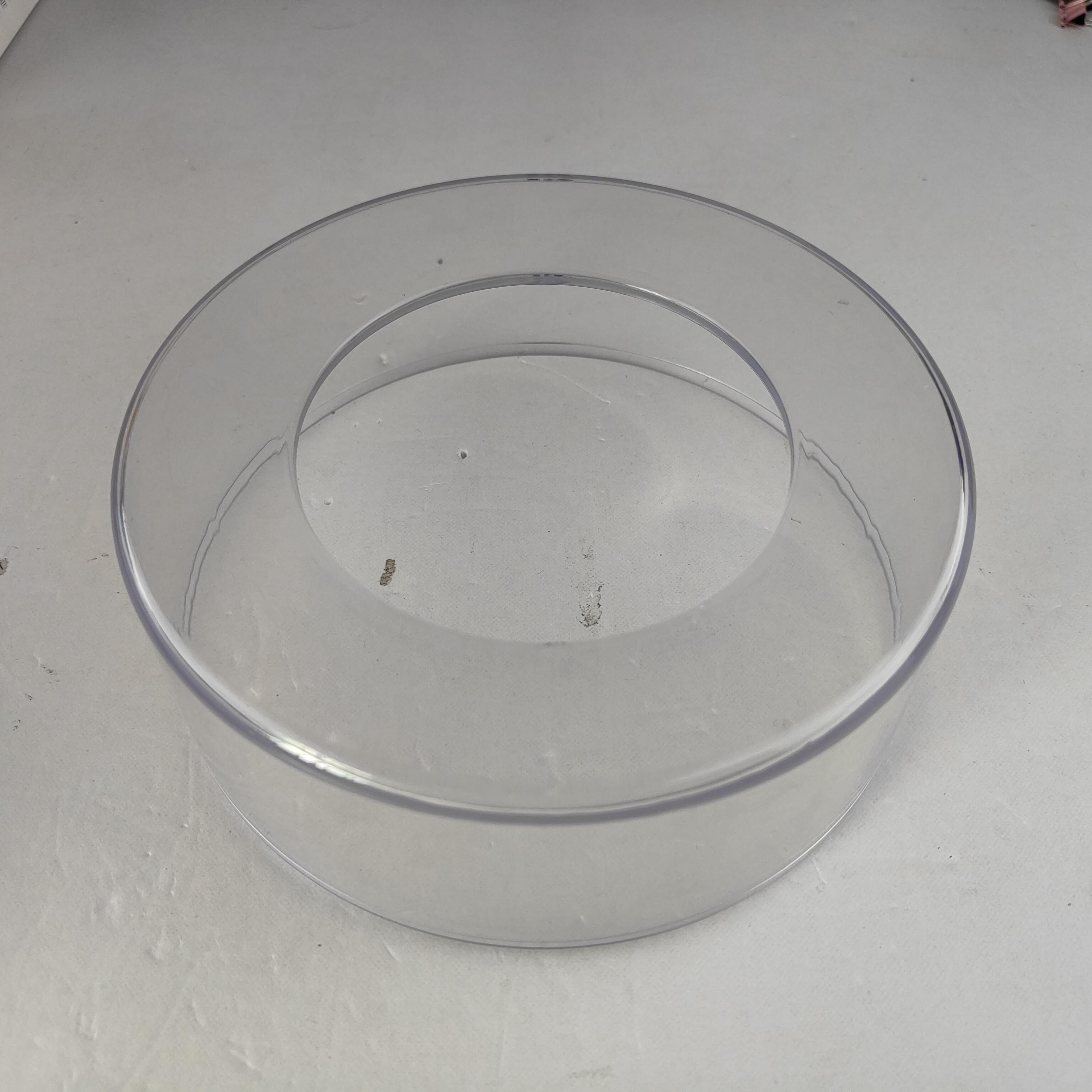Clear PET bottle: BPA-free, leak-proof, shatter-resistant. Lightweight & recyclable. Ideal for beverages, cosmetics, pantry storage. Preserves freshness, resists stains. Eco-friendly design.