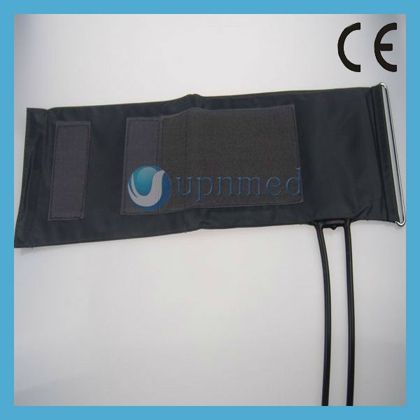 duan cuff with mental ring.jpg