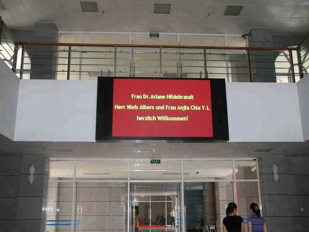 p6_indoor_full_color_led_video_display.jpg